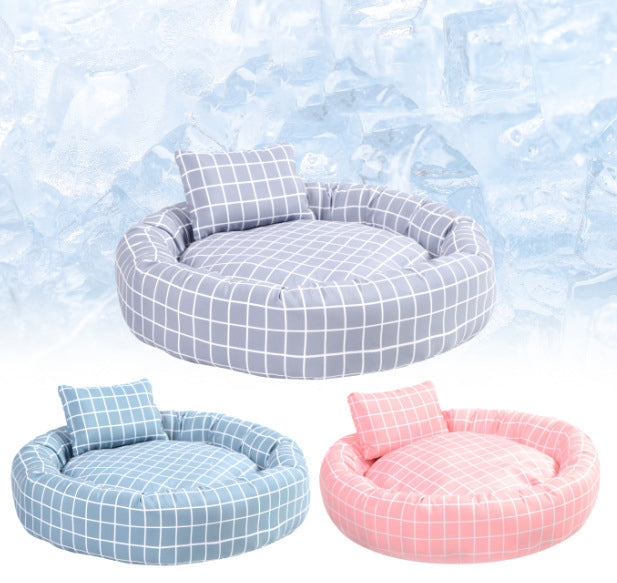 Plaid pet bed with matching pillow
